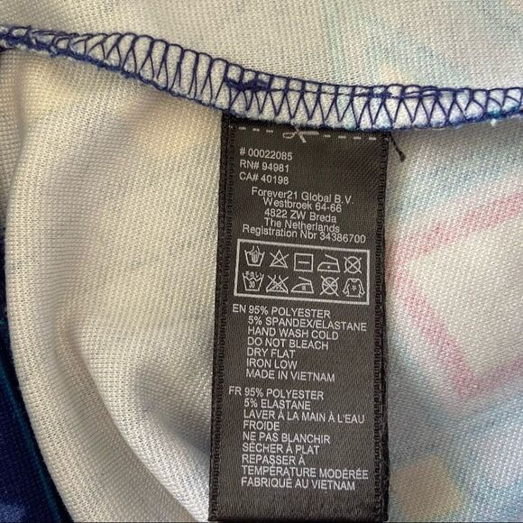 Forever 21 mini southwest Aztec design stretch mini small - Picture 7 of 7